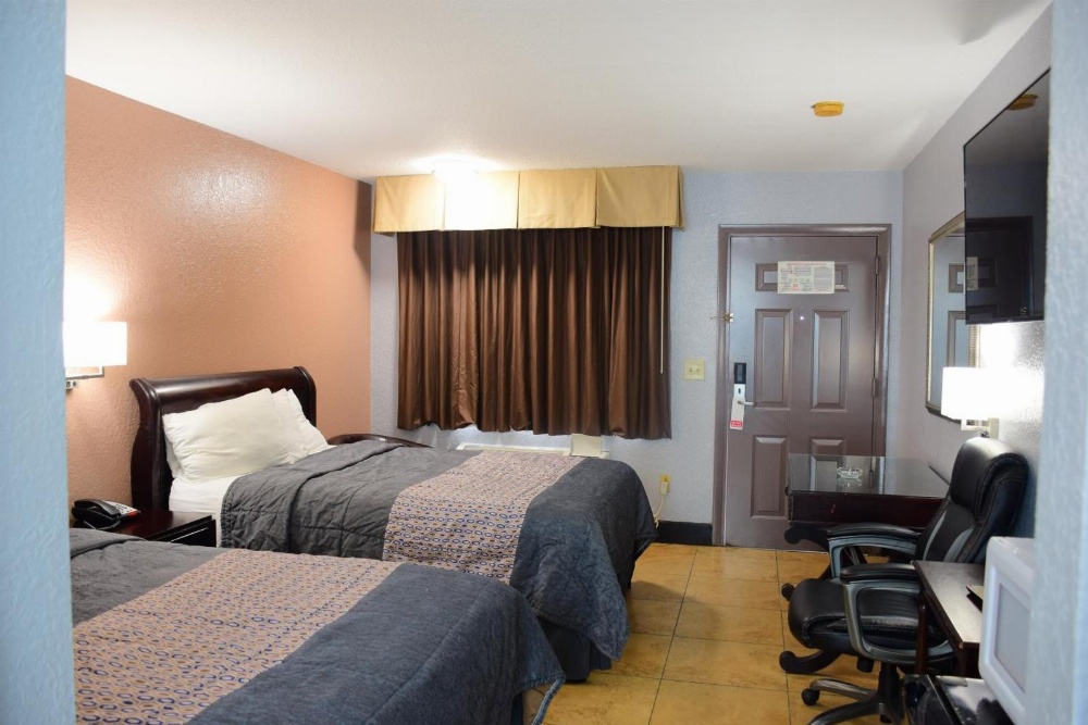 Room image 1